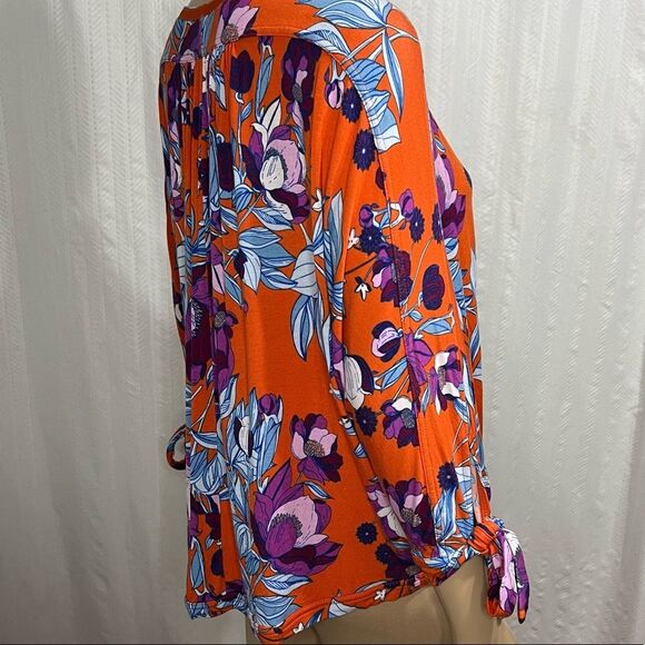 Free People Keepin' On Tee in Red Floral Size XS Boho Festival Keyhole - Picture 6 of 9